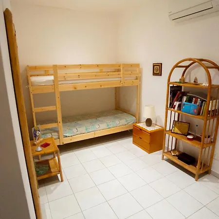 Appartamento Grazioso Pianoterra Vicino Al Mare